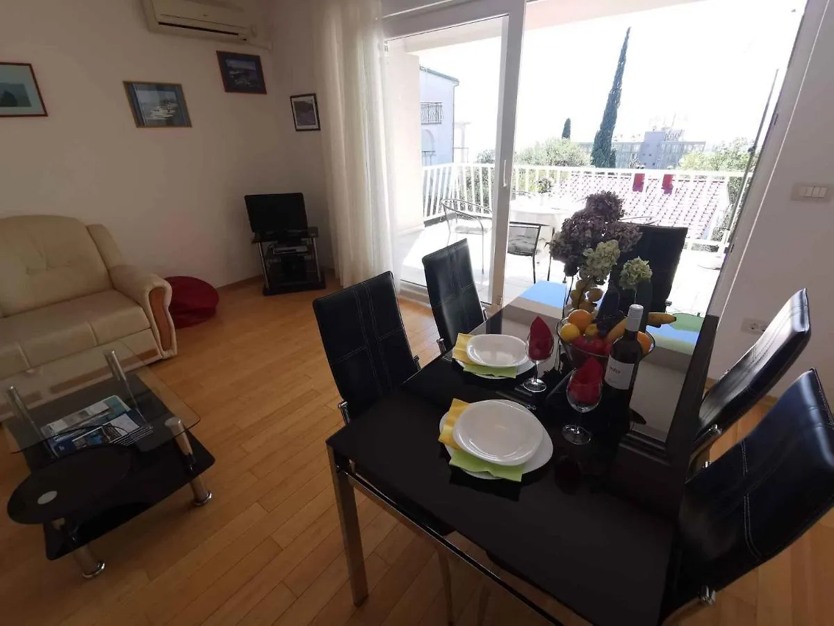 Apartments In Selce 13938 Croatia